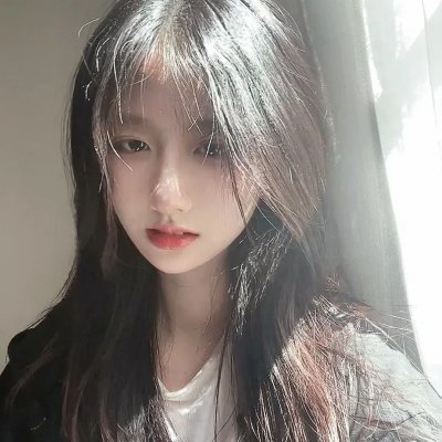 邪恶的蕾丝莉